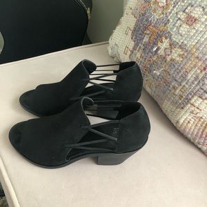 Eileen Fischer Suede heeled moccasins